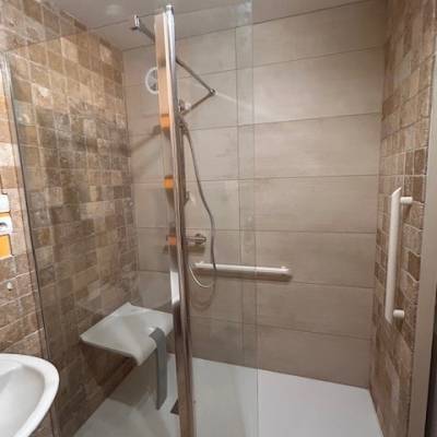 Remplacement d'une baignoire par un Espace Douche  EPERNON  2