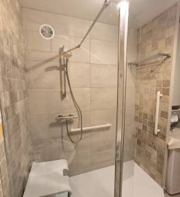 Remplacement d'une baignoire par un Espace Douche  EPERNON 