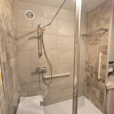 Remplacement d'une baignoire par un Espace Douche  EPERNON  7